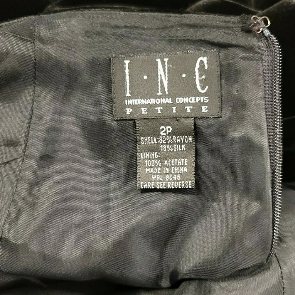I.N.C International international concepts